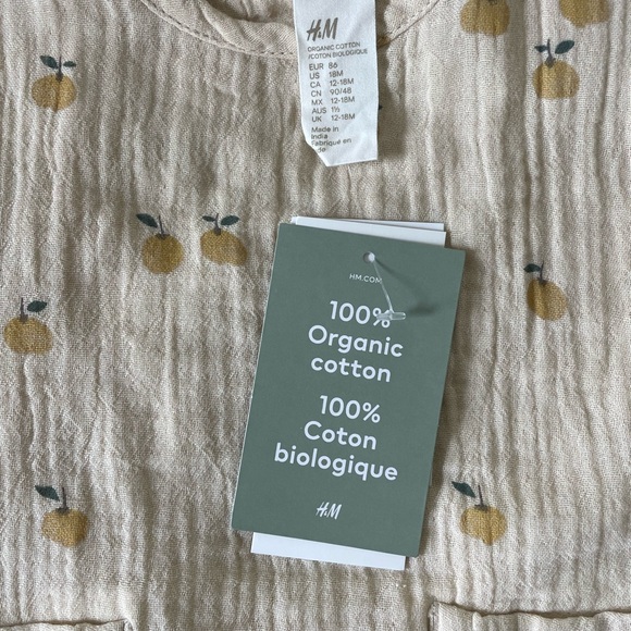 NWT H&M Apple Shirt & Shorts set - Picture 5 of 5